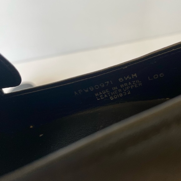 Rockport black leather block heel square toe shoe women’s 6.5 - Picture 2 of 14